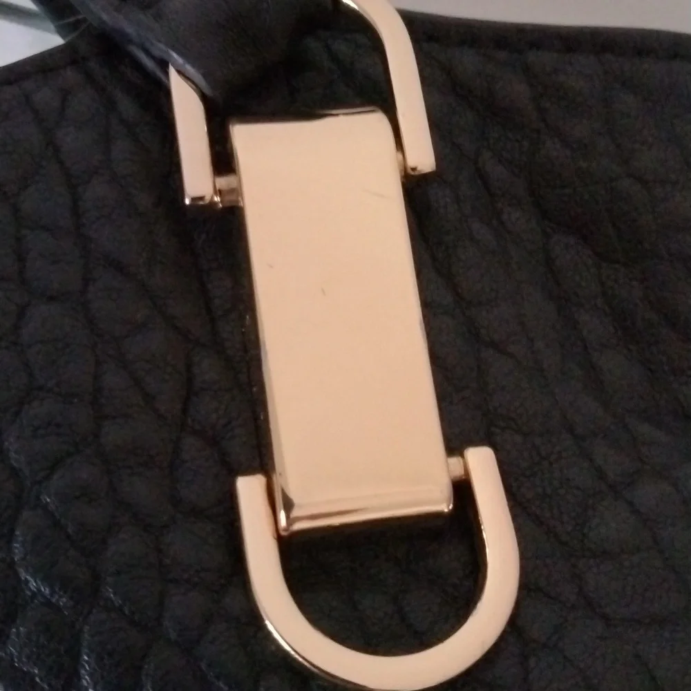 NWOT Vince Camuto  Leather Bag - Picture 6 of 9